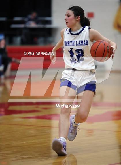 Thumbnail 3 in Brownsboro vs. North Lamar (UIL 4A D2 Area Basketball Playoff) photogallery.