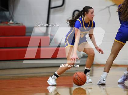Thumbnail 2 in Brownsboro vs. North Lamar (UIL 4A D2 Area Basketball Playoff) photogallery.