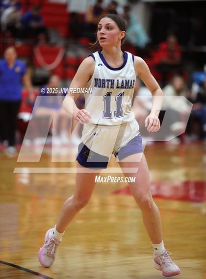 Thumbnail 2 in Brownsboro vs. North Lamar (UIL 4A D2 Area Basketball Playoff) photogallery.