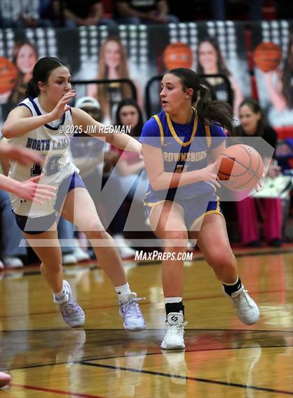 Thumbnail 3 in Brownsboro vs. North Lamar (UIL 4A D2 Area Basketball Playoff) photogallery.