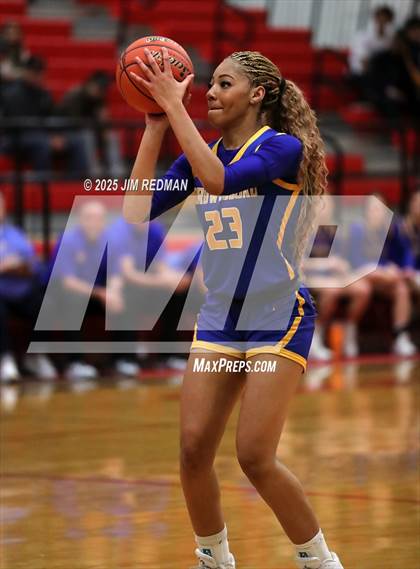 Thumbnail 3 in Brownsboro vs. North Lamar (UIL 4A D2 Area Basketball Playoff) photogallery.