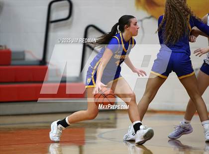 Thumbnail 3 in Brownsboro vs. North Lamar (UIL 4A D2 Area Basketball Playoff) photogallery.