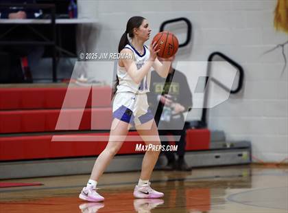 Thumbnail 3 in Brownsboro vs. North Lamar (UIL 4A D2 Area Basketball Playoff) photogallery.