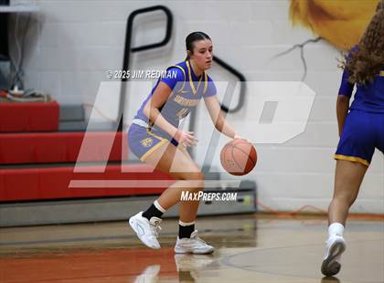 Thumbnail 3 in Brownsboro vs. North Lamar (UIL 4A D2 Area Basketball Playoff) photogallery.