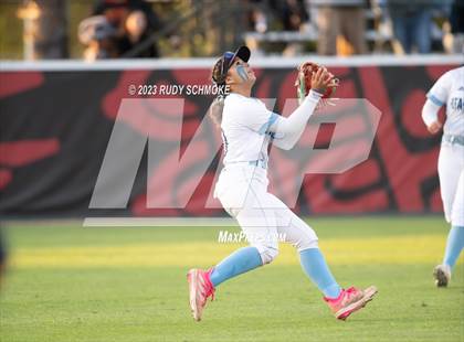 Thumbnail 3 in Otay Ranch vs. Mater Dei Catholic (CIF SDS D1 Softball Finals) photogallery.