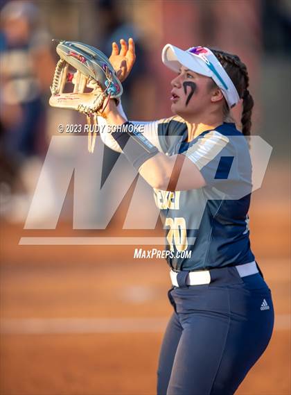 Thumbnail 3 in Otay Ranch vs. Mater Dei Catholic (CIF SDS D1 Softball Finals) photogallery.
