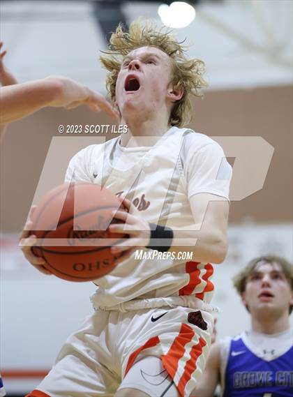 Thumbnail 1 in Grove City Christian @ Amanda-Clearcreek photogallery.