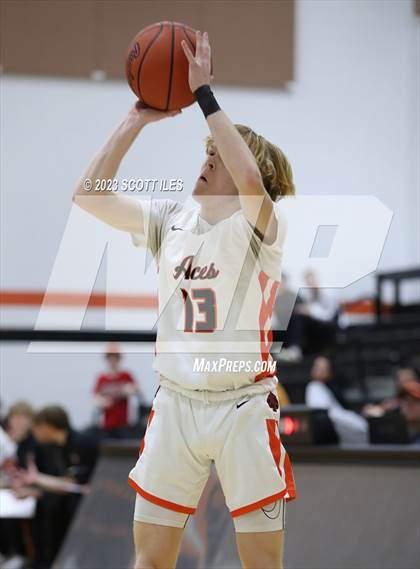 Thumbnail 3 in Grove City Christian @ Amanda-Clearcreek photogallery.