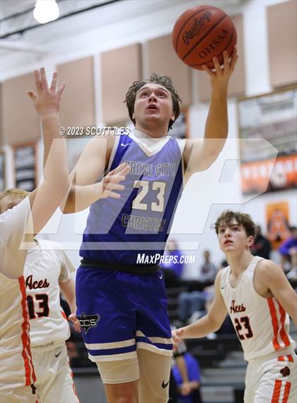 Thumbnail 1 in Grove City Christian @ Amanda-Clearcreek photogallery.