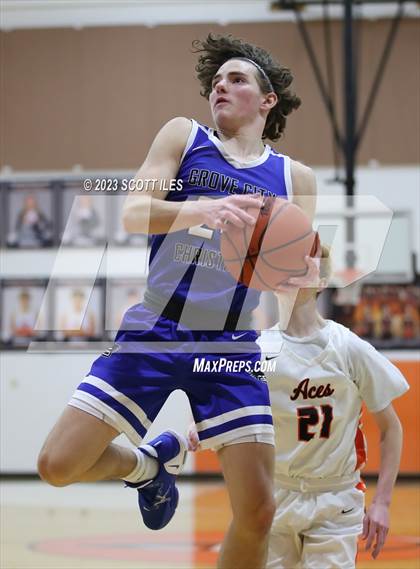 Thumbnail 3 in Grove City Christian @ Amanda-Clearcreek photogallery.