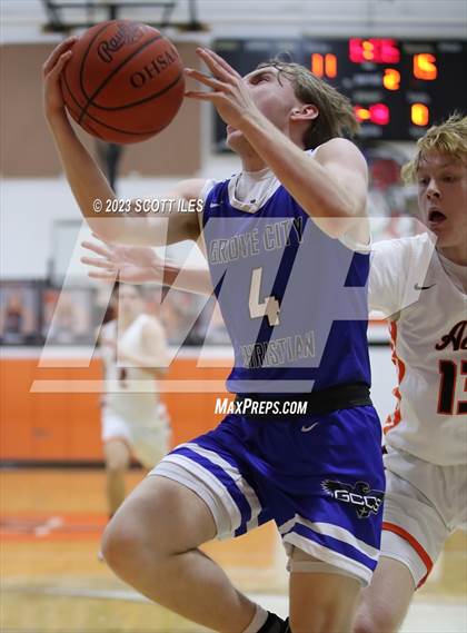 Thumbnail 2 in Grove City Christian @ Amanda-Clearcreek photogallery.