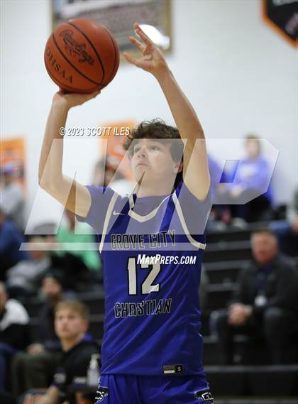 Thumbnail 2 in Grove City Christian @ Amanda-Clearcreek photogallery.