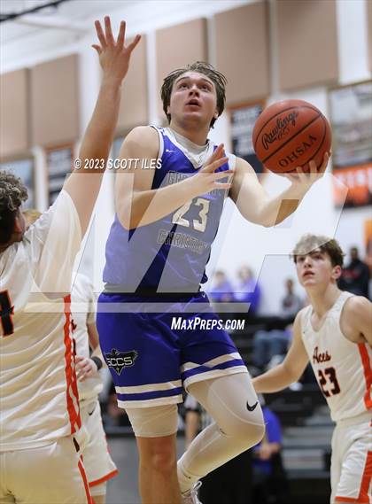 Thumbnail 3 in Grove City Christian @ Amanda-Clearcreek photogallery.