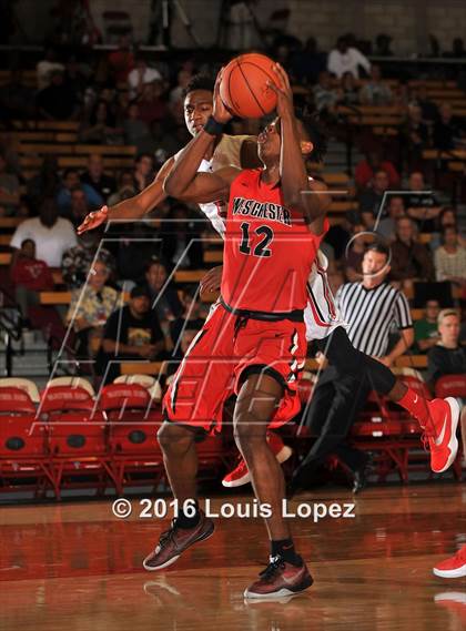 Thumbnail 3 in Orange Lutheran vs. Westchester (Nike Extravaganza) photogallery.