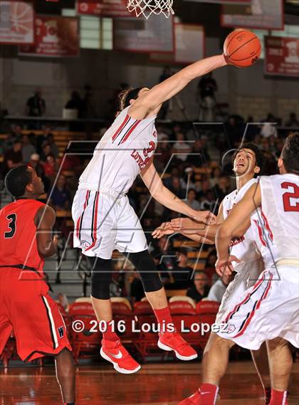 Thumbnail 3 in Orange Lutheran vs. Westchester (Nike Extravaganza) photogallery.