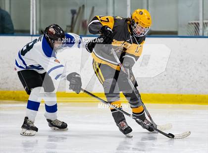 Thumbnail 3 in Carmel vs. Libertyville photogallery.
