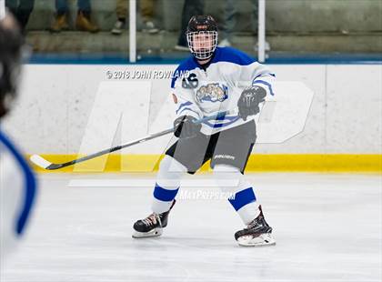 Thumbnail 2 in Carmel vs. Libertyville photogallery.