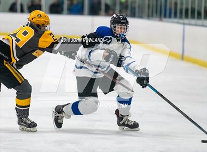 Thumbnail 1 in Carmel vs. Libertyville photogallery.