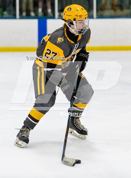 Thumbnail 2 in Carmel vs. Libertyville photogallery.