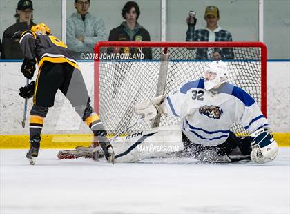 Thumbnail 1 in Carmel vs. Libertyville photogallery.