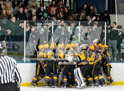 Thumbnail 3 in Carmel vs. Libertyville photogallery.