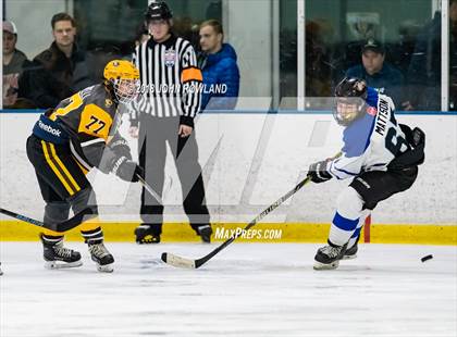 Thumbnail 2 in Carmel vs. Libertyville photogallery.