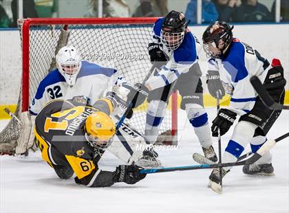 Thumbnail 3 in Carmel vs. Libertyville photogallery.