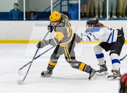 Thumbnail 1 in Carmel vs. Libertyville photogallery.