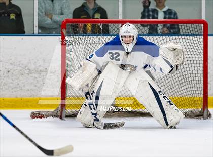Thumbnail 2 in Carmel vs. Libertyville photogallery.