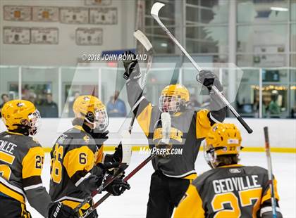 Thumbnail 2 in Carmel vs. Libertyville photogallery.