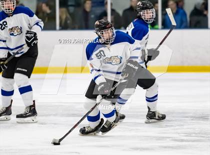 Thumbnail 2 in Carmel vs. Libertyville photogallery.