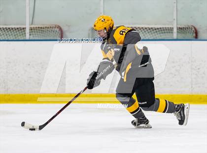 Thumbnail 3 in Carmel vs. Libertyville photogallery.