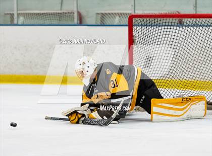 Thumbnail 2 in Carmel vs. Libertyville photogallery.