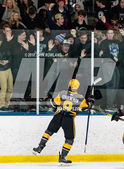 Thumbnail 1 in Carmel vs. Libertyville photogallery.