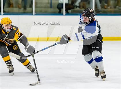 Thumbnail 1 in Carmel vs. Libertyville photogallery.
