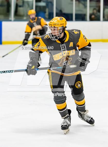 Thumbnail 3 in Carmel vs. Libertyville photogallery.