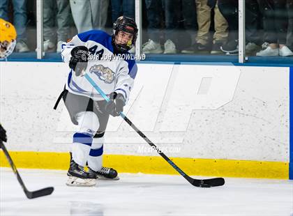 Thumbnail 1 in Carmel vs. Libertyville photogallery.