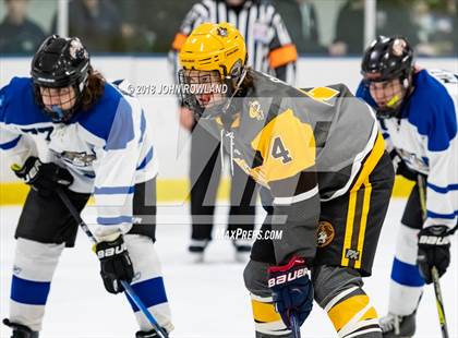 Thumbnail 1 in Carmel vs. Libertyville photogallery.