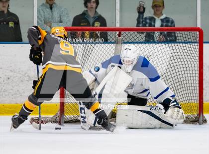 Thumbnail 3 in Carmel vs. Libertyville photogallery.