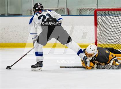 Thumbnail 1 in Carmel vs. Libertyville photogallery.
