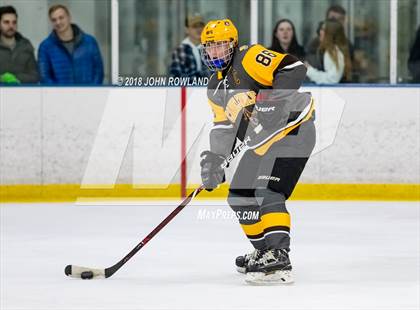Thumbnail 1 in Carmel vs. Libertyville photogallery.