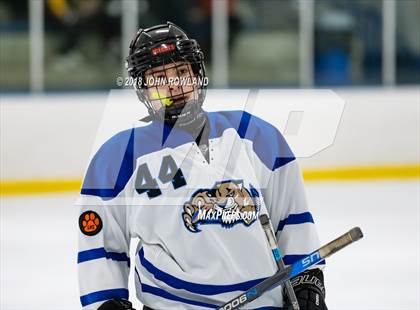 Thumbnail 3 in Carmel vs. Libertyville photogallery.
