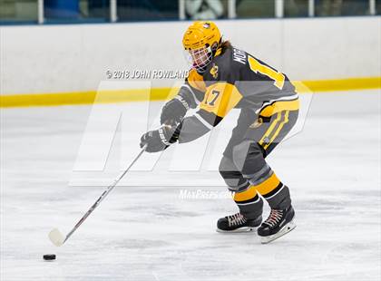Thumbnail 1 in Carmel vs. Libertyville photogallery.
