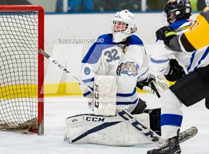 Thumbnail 2 in Carmel vs. Libertyville photogallery.