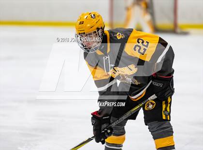 Thumbnail 2 in Carmel vs. Libertyville photogallery.