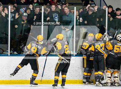 Thumbnail 2 in Carmel vs. Libertyville photogallery.