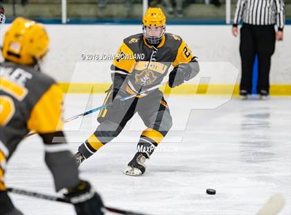 Thumbnail 3 in Carmel vs. Libertyville photogallery.