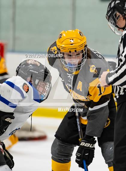 Thumbnail 2 in Carmel vs. Libertyville photogallery.