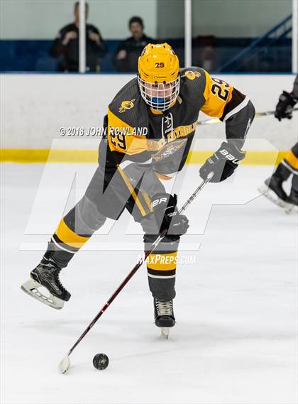 Thumbnail 2 in Carmel vs. Libertyville photogallery.