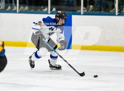 Thumbnail 2 in Carmel vs. Libertyville photogallery.